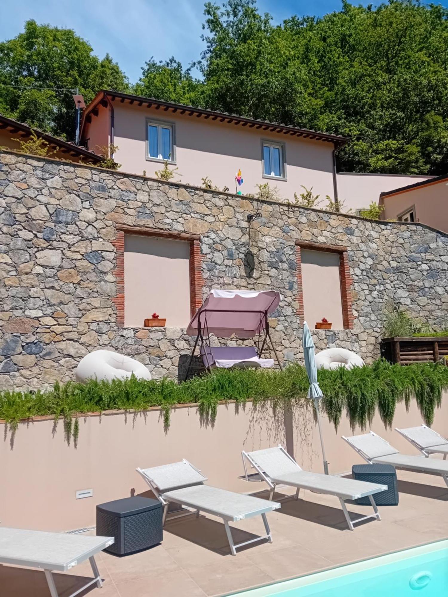 Casa Vacanze Raggio Di Sole Grotte  Esterno foto